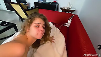 Pov-Video Von Der Süßen Teenagerin Sabrina Spice, Die Gefickt Und Mit Sperma Bedeckt Wird