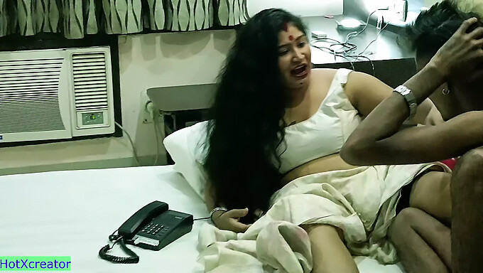 La Fille Indienne Ganguvai Profite D'Un Sexe Brutal Avec Un Garçon À Grosse Bite Et Termine En Creampie